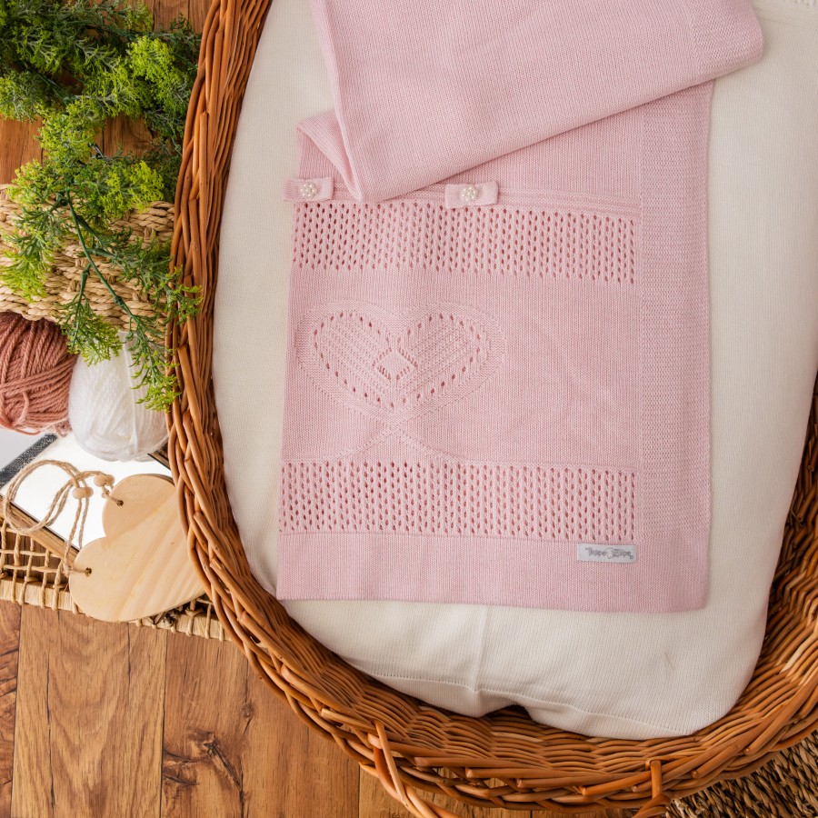 Manta de Linha Coração Dois Laços - Rosa Manta de Linha Coração Dois Laços - Rosa